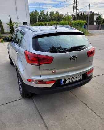 Kia Sportage cena 57000 przebieg: 158000, rok produkcji 2015 z Warszawa małe 92